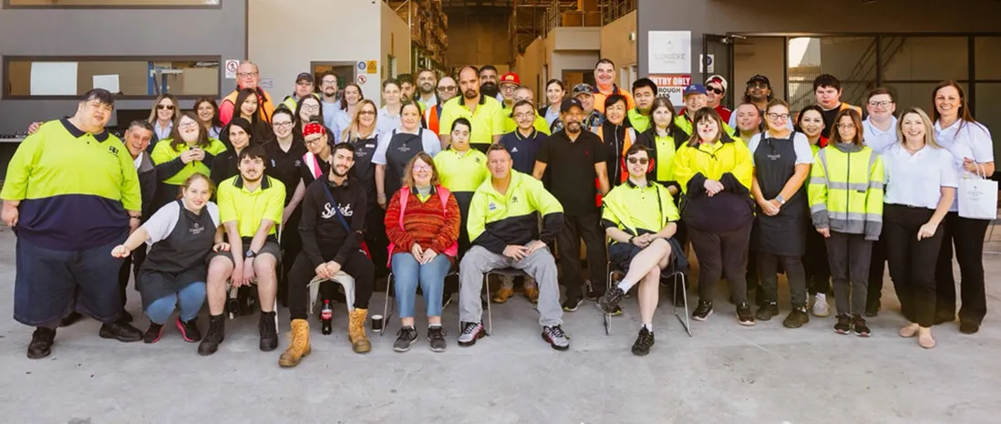 Hone full staff photo