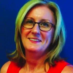 Hone employee, Jennifer